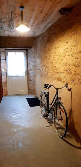 Studio Cosy, Centre Historique Malestroit 아파트 외부 사진